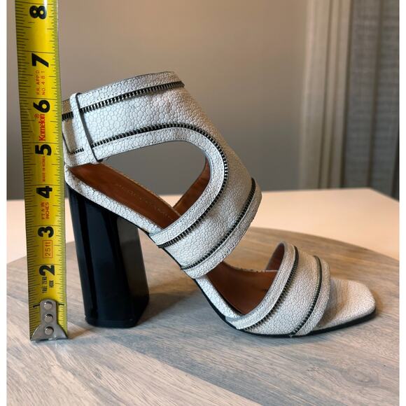 Rebecca Minkoff White Textured Leather Slingback Block Heel Sandals US Sz 7.5 M - Picture 9 of 9
